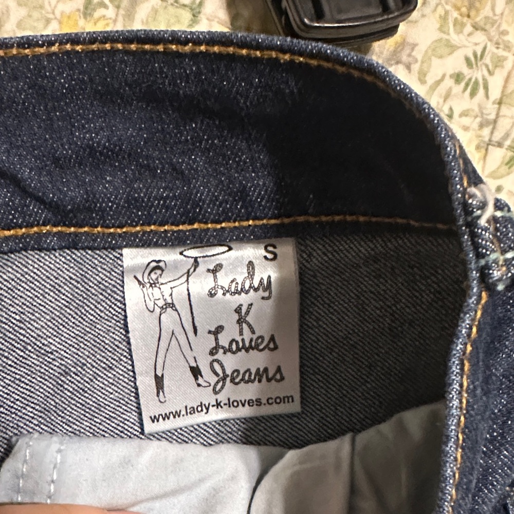 High Rise Dark Blue Jeans - Picture 2 of 3